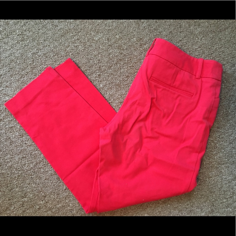 🌼3 for $20🌼 Red tapered leg ankle pants